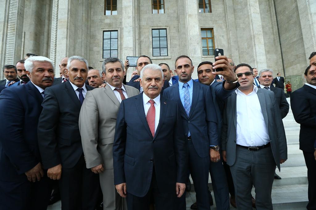 ESNAF DOSTU İBB BAŞKAN ADAYI BİNALİ YILDIRIM’I TEBRİK EDİYORUZ